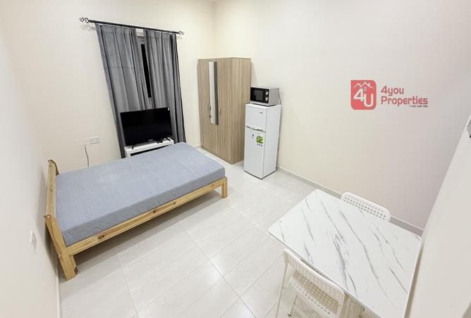 952702 - Property Main Image