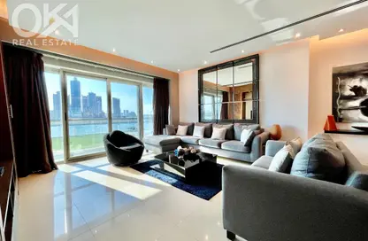 Apartment - 3 Bedrooms - 4 Bathrooms for sale in Reef Island - Capital Governorate
