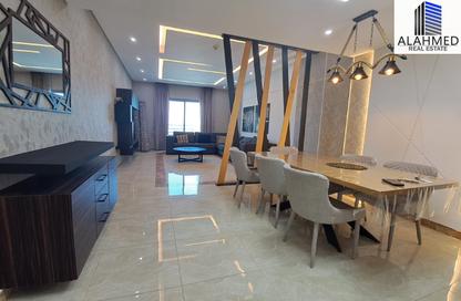 Apartment - 2 Bedrooms - 3 Bathrooms for rent in Busaiteen - Muharraq Governorate