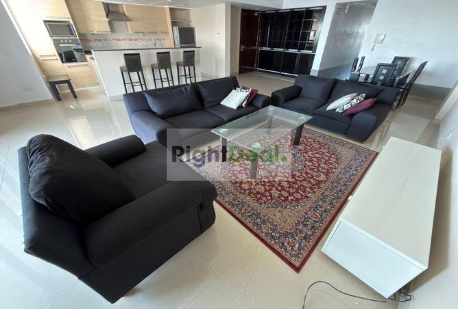 967390 - Property Image 3