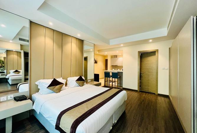 984806 - Property Image 3