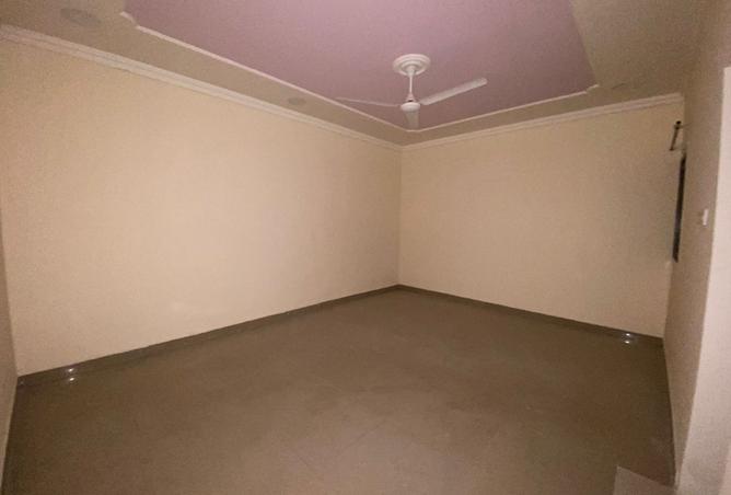 974048 - Property Main Image