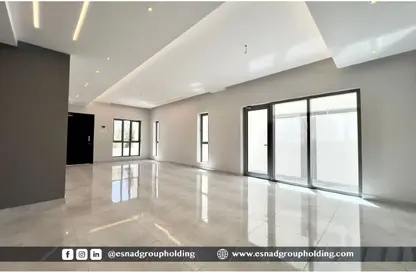 شقة - 4 غرف نوم - 6 حمامات للبيع في ديرة العيون - ديار المحرق - المحرق