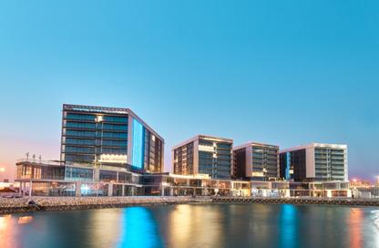 Apartment - 4 Bedrooms - 5 Bathrooms for sale in Canal View - Dilmunia Island - Muharraq Governorate