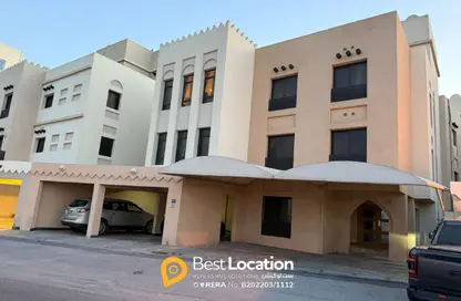Whole Building - 4 Bedrooms - 2 Bathrooms for sale in Busaiteen - Muharraq Governorate