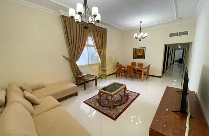 Apartment - 2 Bedrooms - 3 Bathrooms for rent in Mahooz - Manama - Capital Governorate