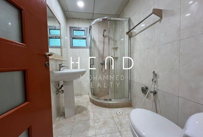 984254 - Property Image 2