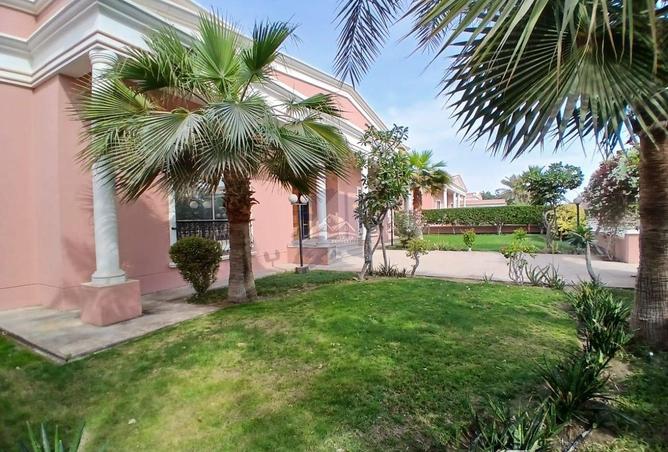 898270 - Property Image 3