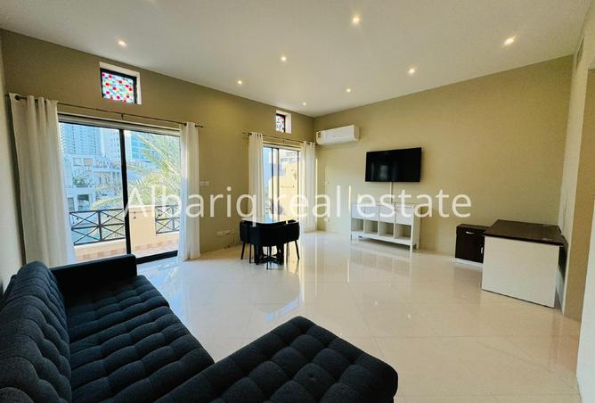 922229 - Property Image 2