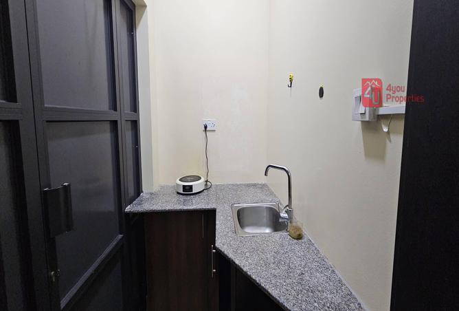 981778 - Property Image 3