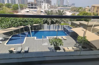 Apartment - 2 Bedrooms - 2 Bathrooms for rent in Reef Island - Capital Governorate