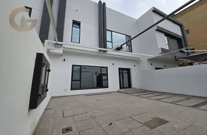 فيلا - 4 غرف نوم - 5 حمامات للبيع في سار - المحافظة الشمالية فيلا - 4 غرف نوم - 5 حمامات للبيع في سار - المحافظة الشمالية