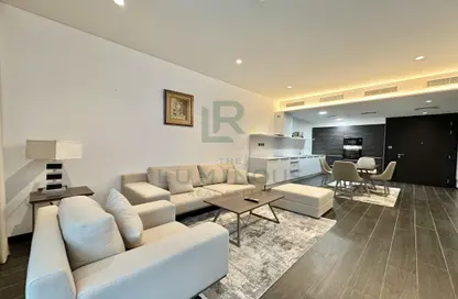 Living / Dining Room image for: Apartment - 1 Bedroom - 2 Bathrooms for rent in Bahrain Financial Harbour - Manama - Capital Governorate, Image 1