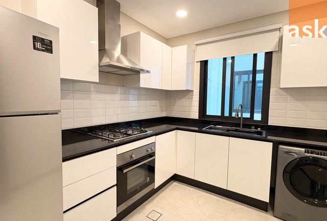 979587 - Property Image 2