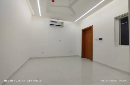 Apartment - 1 Bedroom - 1 Bathroom for rent in Gudaibiya - Manama - Capital Governorate