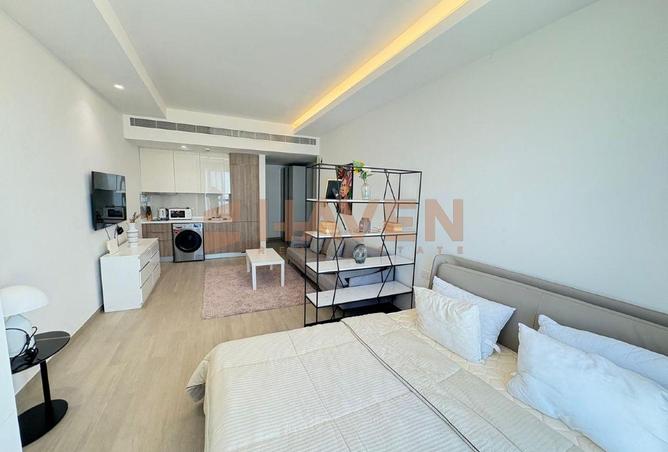 952524 - Property Image 2
