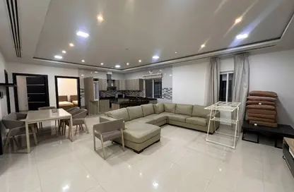 Apartment - 2 Bedrooms - 2 Bathrooms for rent in Saar - Northern Governorate