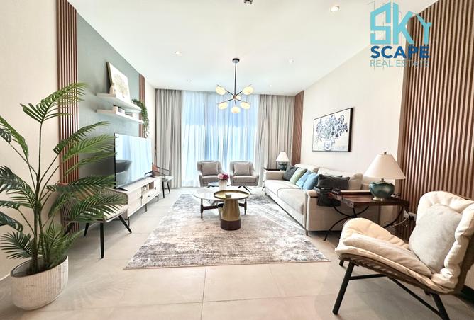 975547 - Property Image 2