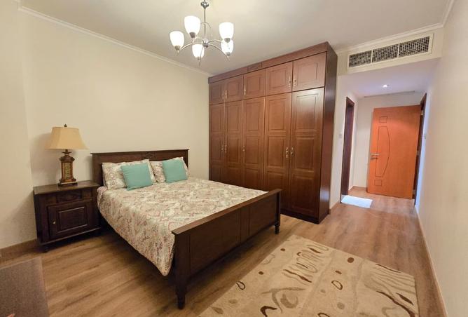 974625 - Property Image 2