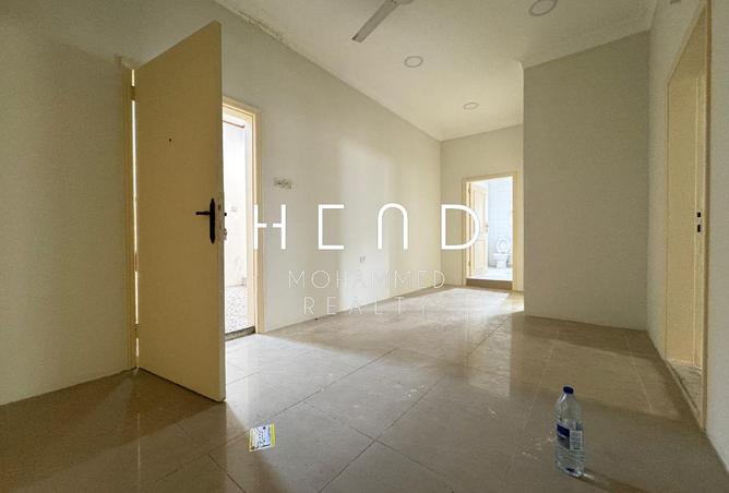 978265 - Property Image 2