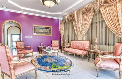 Living Room image for: Villa - 5 Bedrooms - 4 Bathrooms for sale in Riffa Al Sharqi - Riffa - Southern Governorate, Image 1