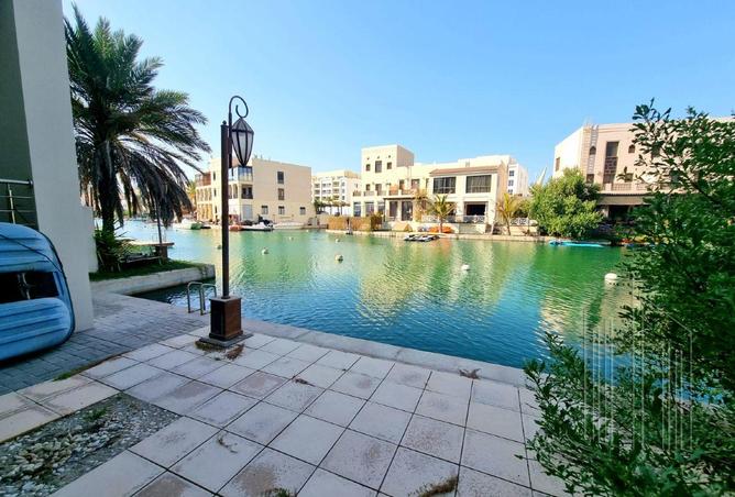 972692 - Property Image 3