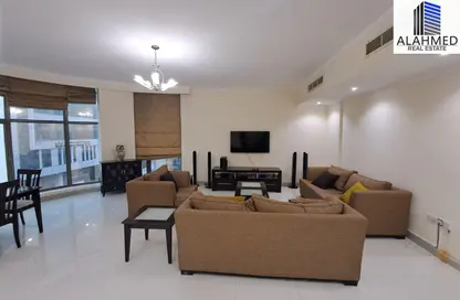 Apartment - 3 Bedrooms - 5 Bathrooms for rent in Seef - Capital Governorate
