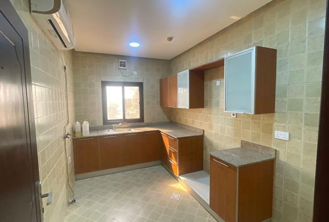 973153 - Property Image 2