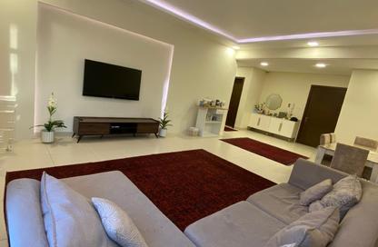 Apartment - 3 Bedrooms - 4 Bathrooms for sale in Isa Town - Central Governorate