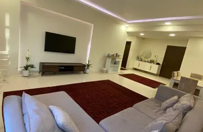 شقة - 3 غرف نوم - 4 حمامات للبيع في مدينة عيسى - المحافظة الوسطى