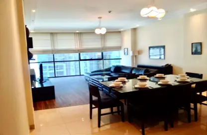 Living / Dining Room image for: Apartment - 2 Bedrooms - 4 Bathrooms for rent in Al Juffair - Capital Governorate, Image 1