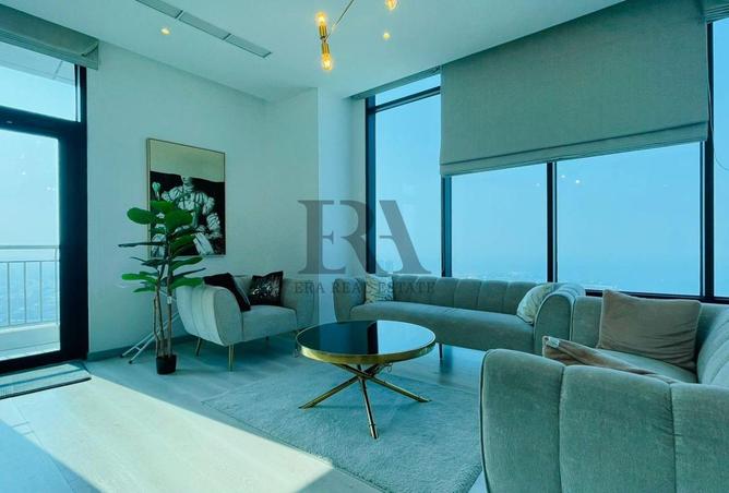 967353 - Property Image 2