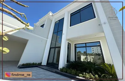 Villa - 4 Bedrooms - 6 Bathrooms for sale in Bu Quwah - Northern Governorate