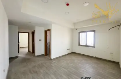Office Space - Studio - 2 Bathrooms for rent in Hidd - Muharraq Governorate