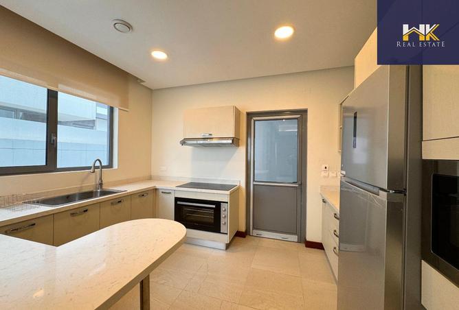 978124 - Property Image 2