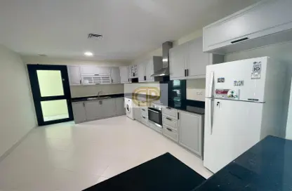 Kitchen image for: Apartment - 3 Bedrooms - 3 Bathrooms for rent in Al Juffair - Capital Governorate, Image 1