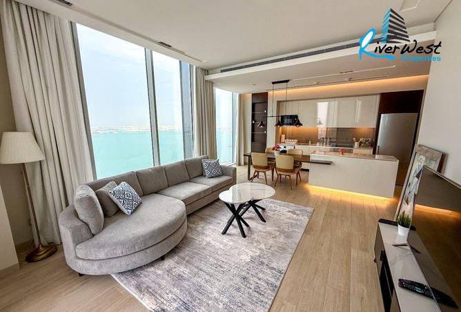 985615 - Property Image 2