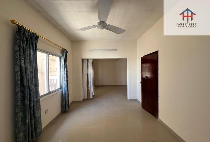 987936 - Property Image 2