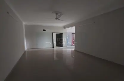 شقة - 3 غرف نوم - 2 حمامات للايجار في توبلي - المحافظة الوسطى شقة - 3 غرف نوم - 2 حمامات للايجار في توبلي - المحافظة الوسطى