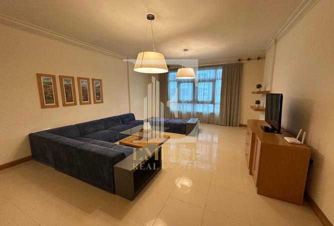 977349 - Property Image 2