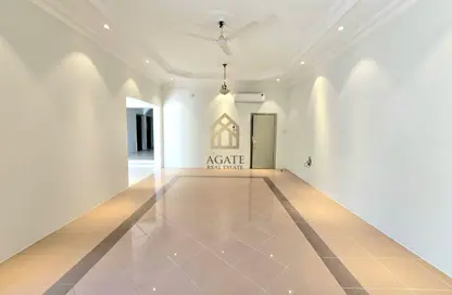 Villa - 3 Bedrooms - 3 Bathrooms for rent in Arad - Muharraq Governorate