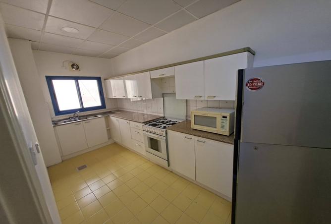 984463 - Property Image 2