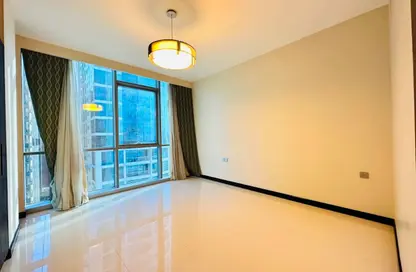 Apartment - 3 Bedrooms - 5 Bathrooms for rent in Al Juffair - Capital Governorate