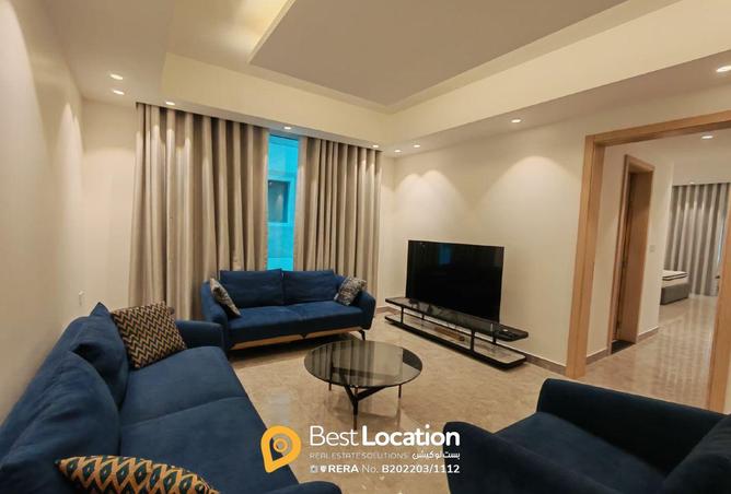 982229 - Property Image 2