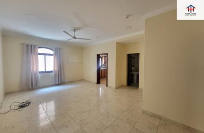 Apartment - 2 Bedrooms - 2 Bathrooms for rent in Jeblat Hebshi - Northern Governorate