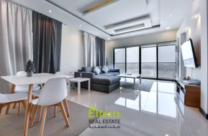 Living / Dining Room image for: Apartment - 3 Bedrooms - 3 Bathrooms for sale in Saar - Northern Governorate, Image 1