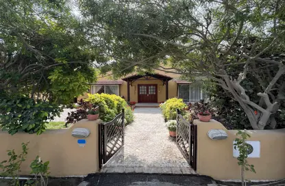 Villa - 4 Bedrooms - 3 Bathrooms for rent in Saar - Northern Governorate