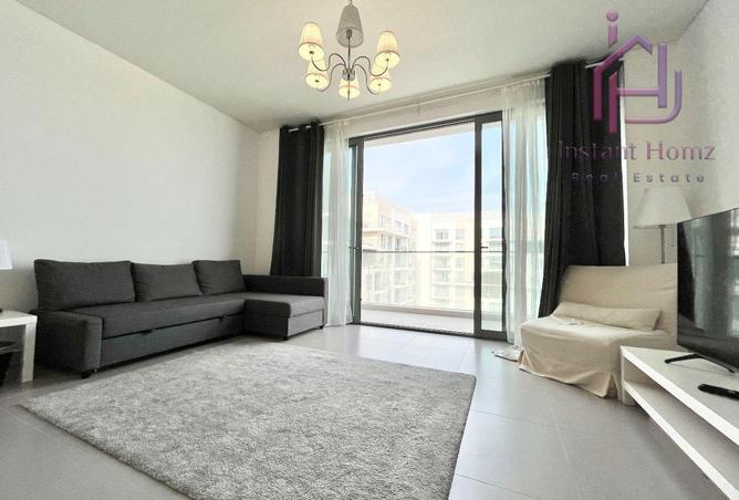 990232 - Property Image 2