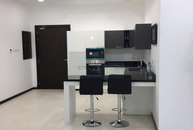 963221 - Property Image 3