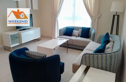 Living Room image for: Apartment - 1 Bedroom - 2 Bathrooms for rent in Adliya - Manama - Capital Governorate, Image 1